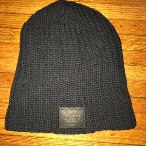 NWOT love your melon beanie!